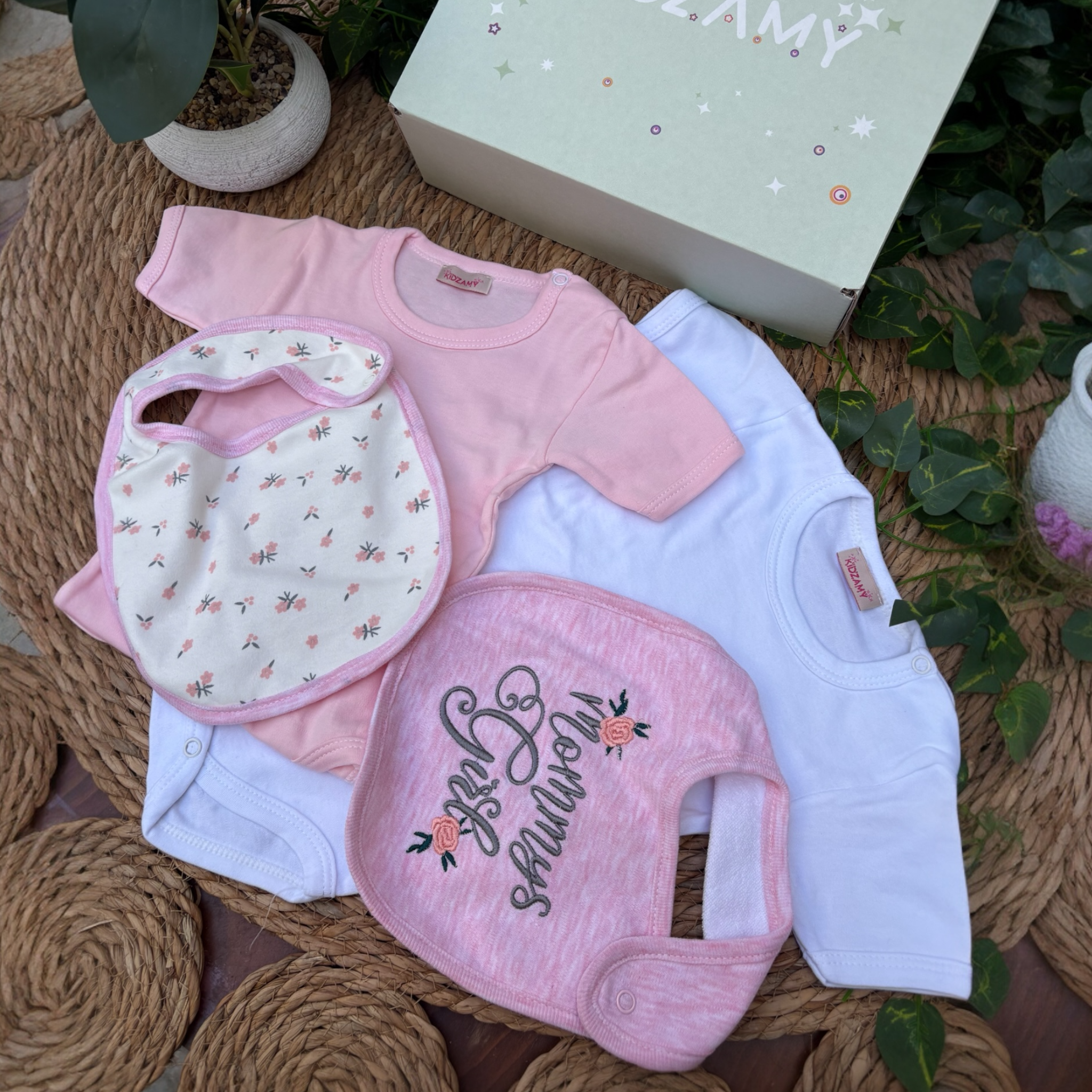 Sweetheart Piece Set (3-6m)
