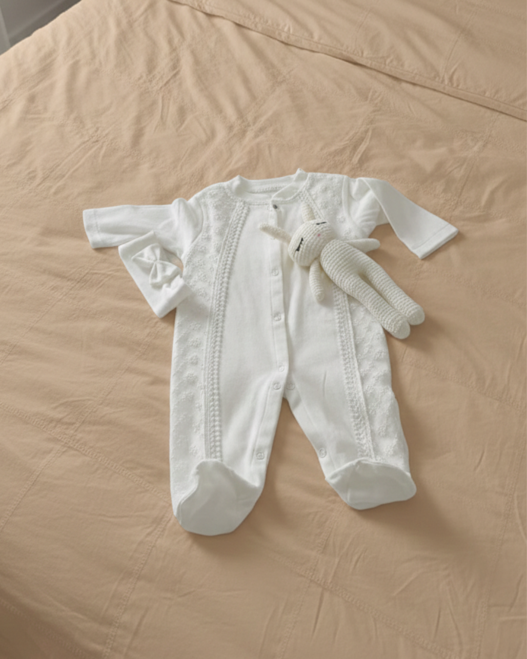 White Pointelle Sleepsuit Set 6m- 9m