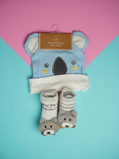 Socks &amp; Hat Set (0 to 6 months)