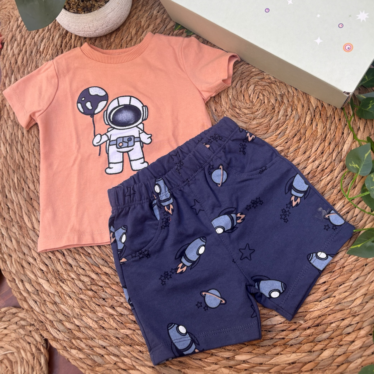 Rocket &amp; Astronaut Set (0-3m)